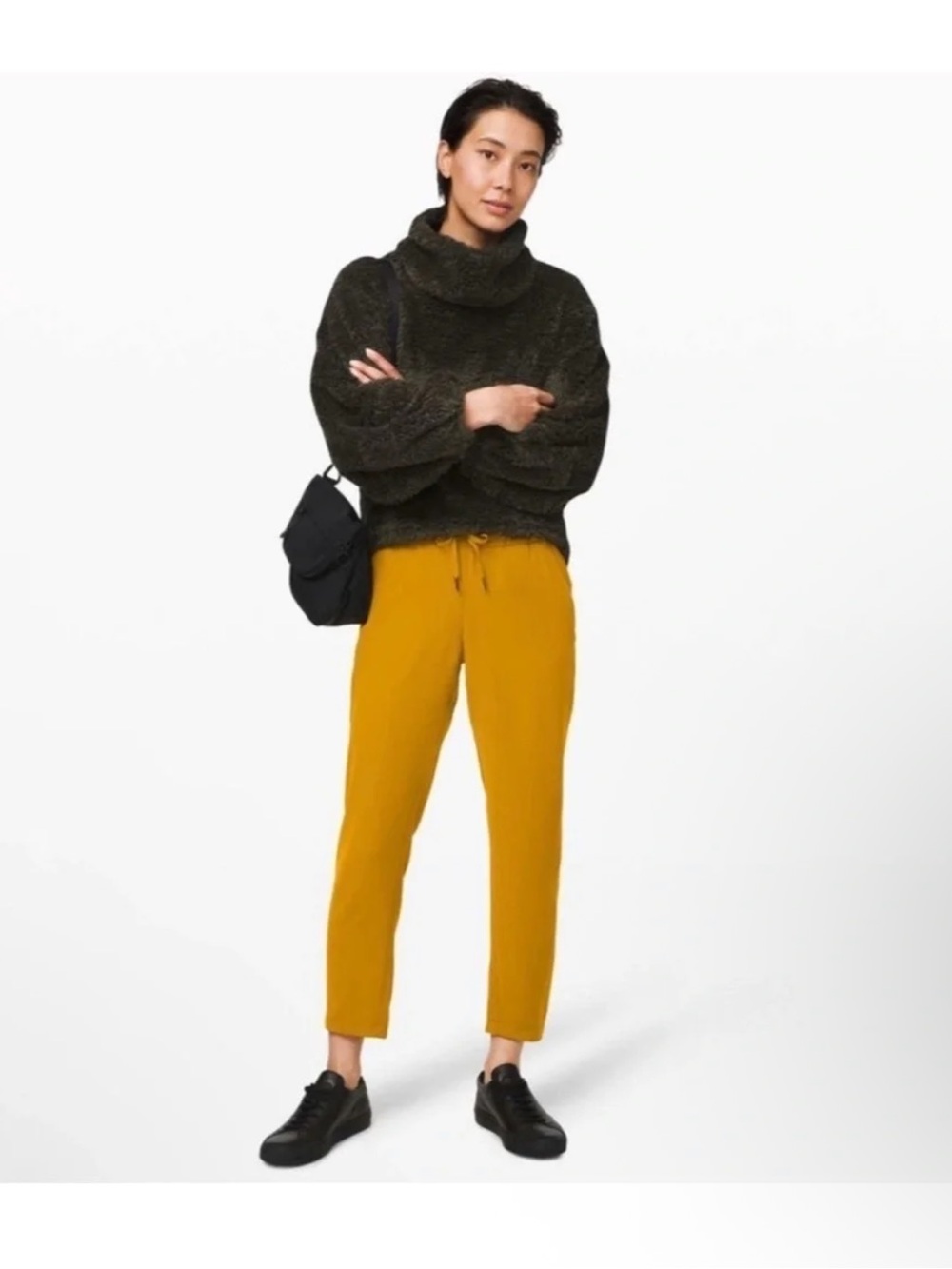 Lululemon On the Fly 7/8 Pant Size 10 Mustard color